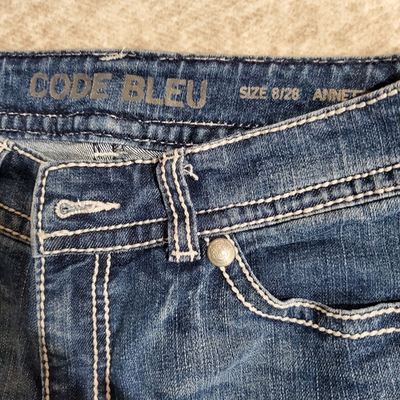 Code Blue Jeans - Picture 3 of 5